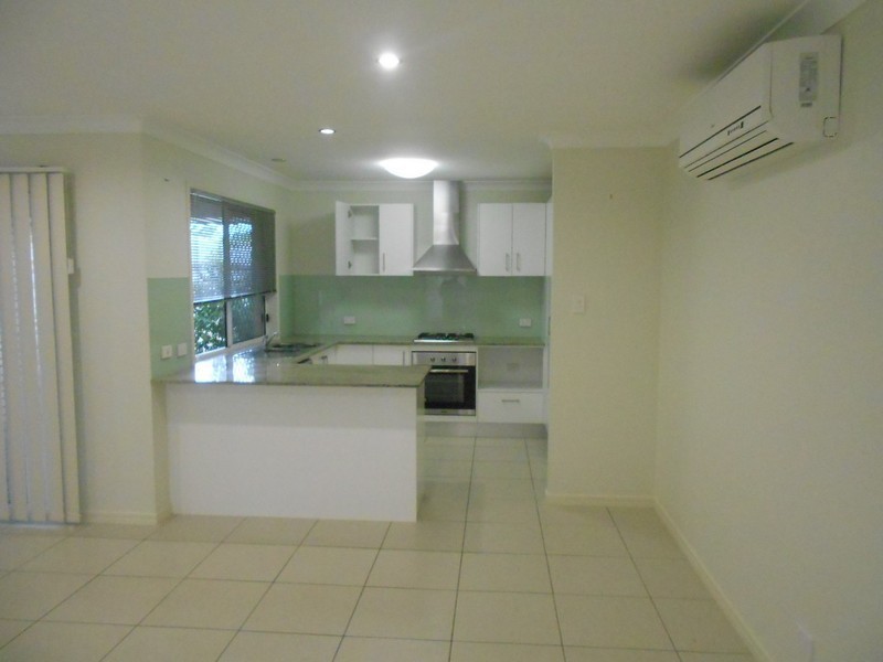 1/11 Sims Street, Caboolture QLD 4510