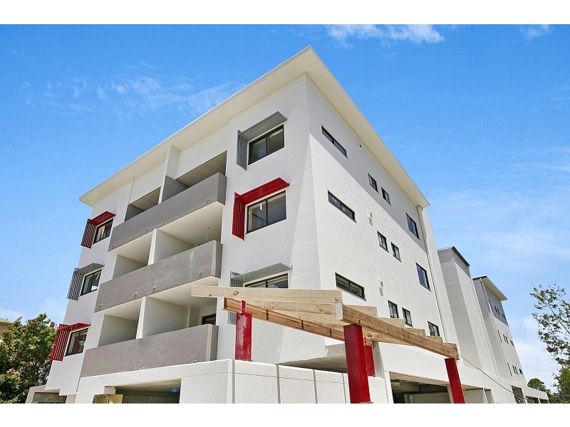 8/78 Lower King Street, Caboolture QLD 4510