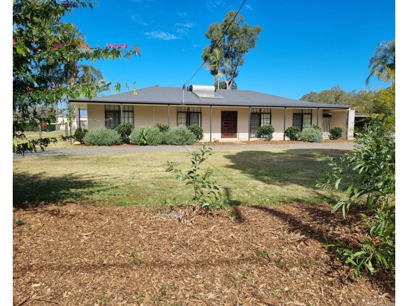 588 Caboolture River Road, Upper Caboolture QLD 4510