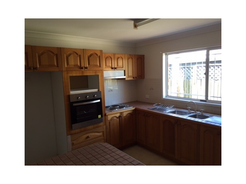 75  Norfolk Esplanade, Caboolture QLD 4510