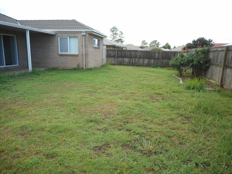 7 Lyndon Way, Bellmere QLD 4510