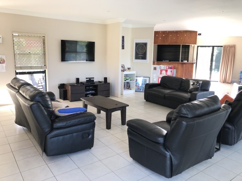 279-283 Bigmor Drive, Elimbah QLD 4516