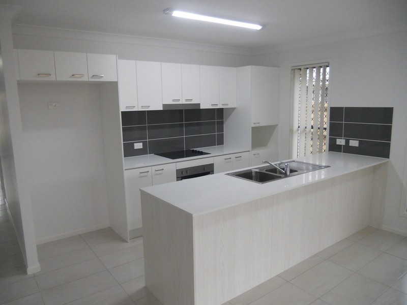 L 106 /13a Paddington Street, Bellmere QLD 4510