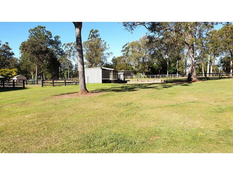 69-71 Kirrang Drive, Elimbah QLD 4516