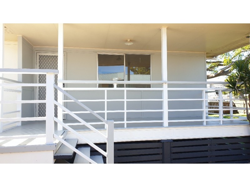 9 Palm Parade, Caboolture South QLD 4510