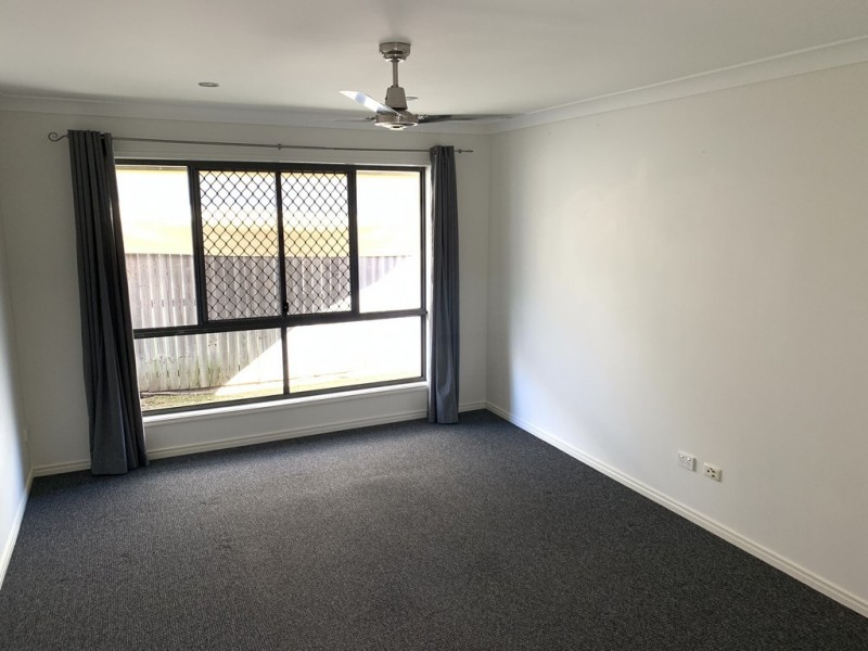28 Soward Court, Morayfield QLD 4506