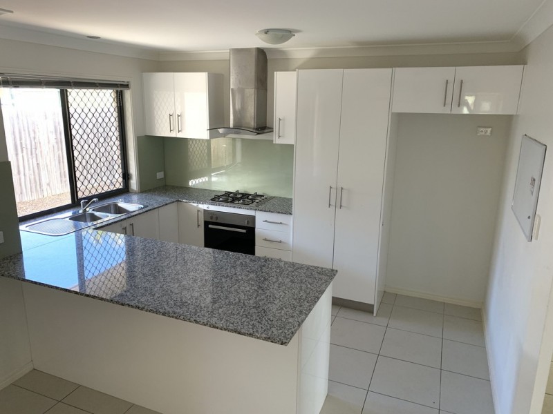 28 Soward Court, Morayfield QLD 4506