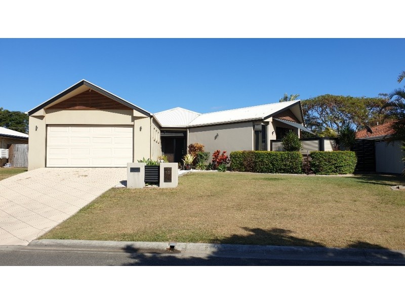 15 Amie Louise Place, Bellmere QLD 4510