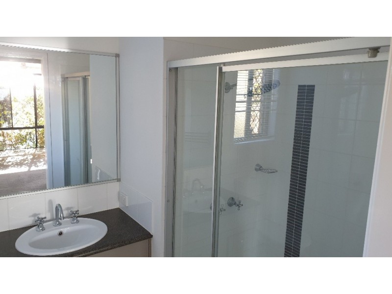 50 Hollywood Avenue, Bellmere QLD 4510