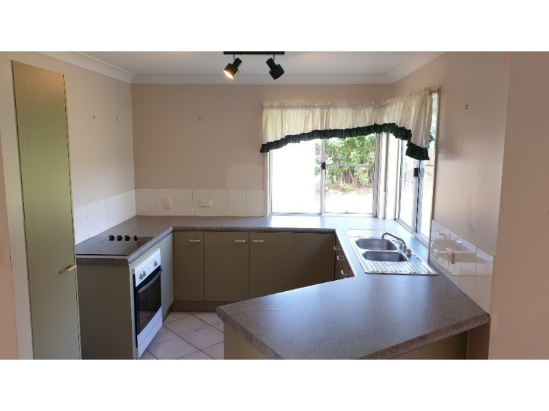 10 Lewis Street, Caboolture QLD 4510