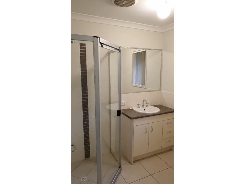 1/19-29 Nicole Street, Morayfield QLD 4506