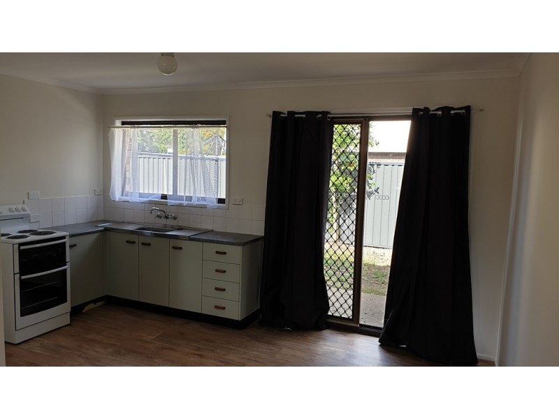 1/9 Lillee Cresent, Caboolture QLD 4510