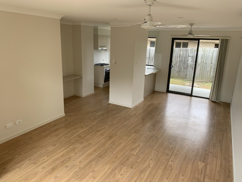 15/17 Crocodile Avenue, Morayfield QLD 4506