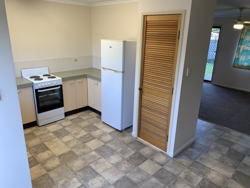 2/12 Sharon Court, Morayfield QLD 4506