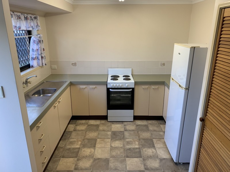 2/12 Sharon Court, Morayfield QLD 4506