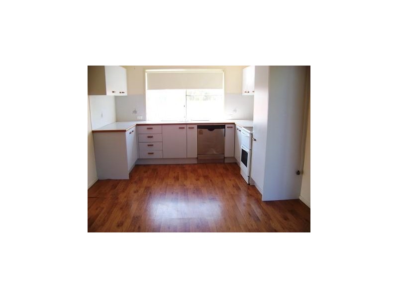 17 Amberton Street, Caboolture QLD 4510
