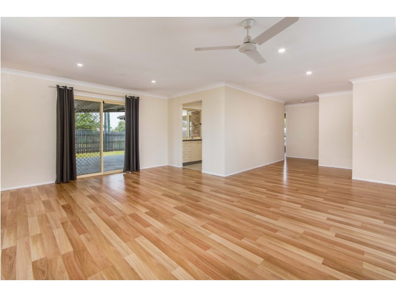 15 Barossa Crescent, Caboolture South QLD 4510