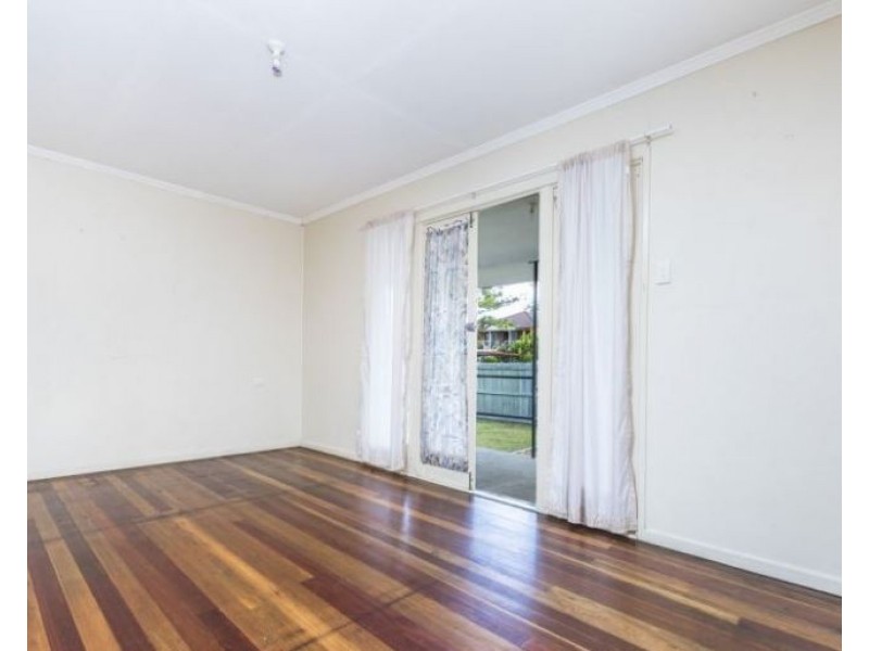 17 Mortimer Street, Caboolture QLD 4510