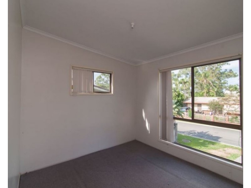 4 Kenneth Street, Morayfield QLD 4506