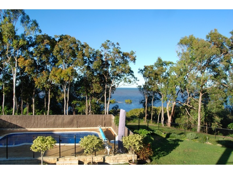 Sandstone Point QLD 4511