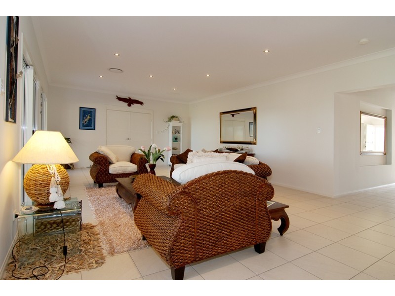 Sandstone Point QLD 4511