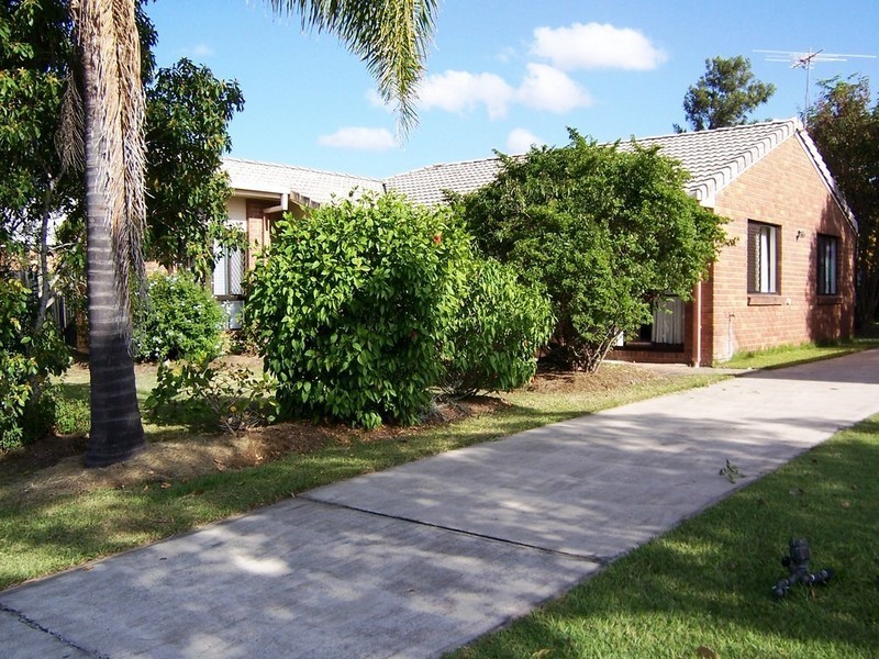 16 Honeysuckle Street, Caboolture QLD 4510