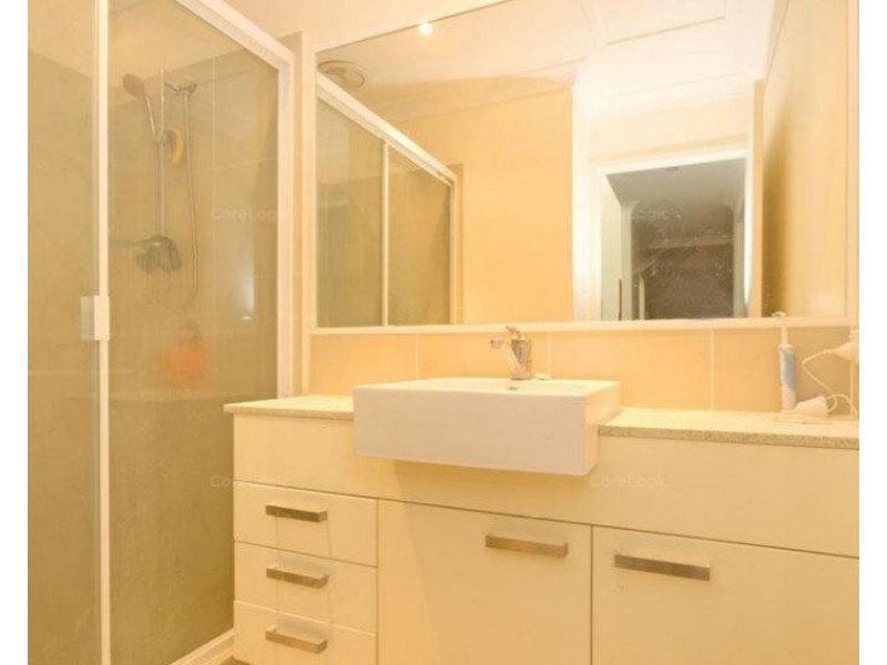 4/105 King Street, Caboolture QLD 4510