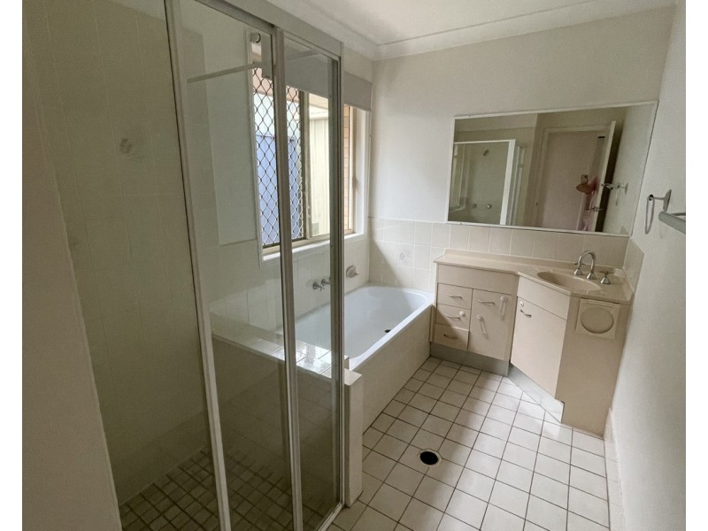 5 Mainsail Drive, Caboolture South QLD 4510