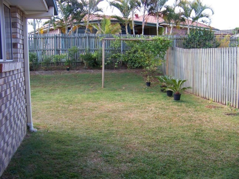 5 Kensington Court, Upper Caboolture QLD 4510