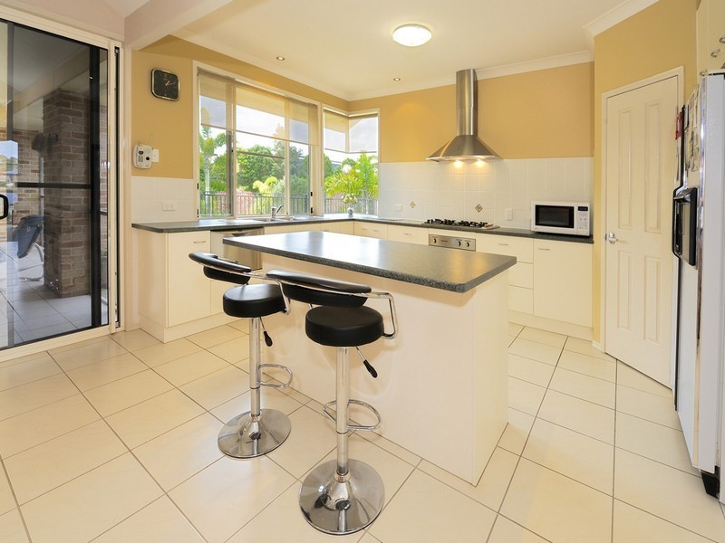 30 Sammor Road, Elimbah QLD 4516