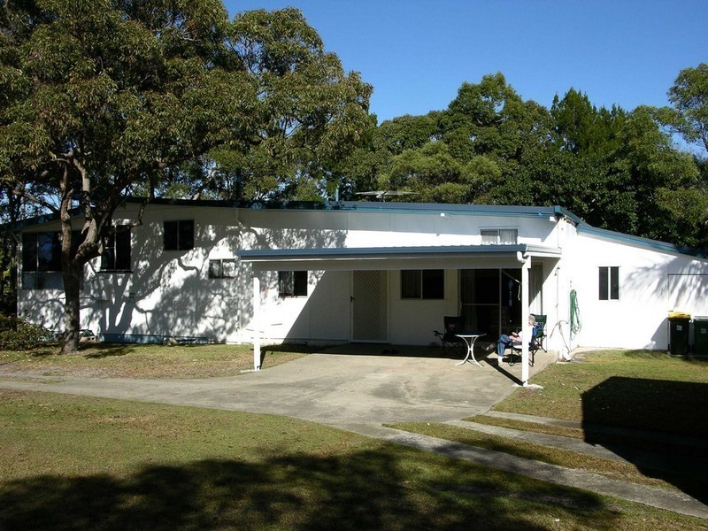 15 Benny Street, Woorim QLD 4507