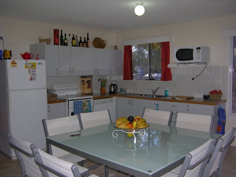 15 Benny Street, Woorim QLD 4507