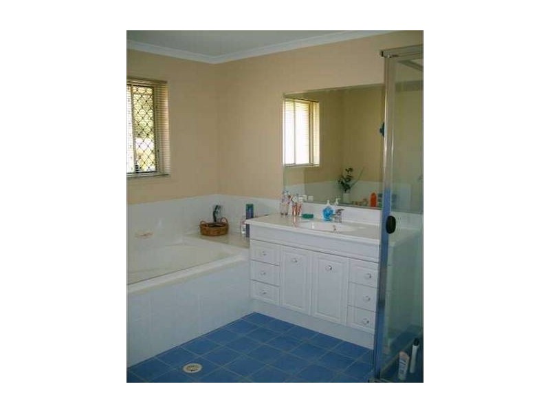 19 Amie Louise Place, Bellmere QLD 4510