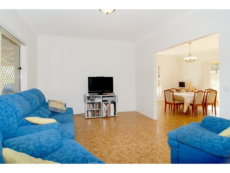 15 Aspen Court, Burpengary QLD 4505