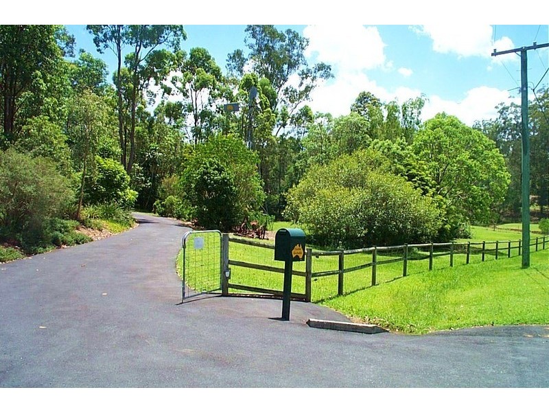 76 Waterside Drive, Wamuran QLD 4512