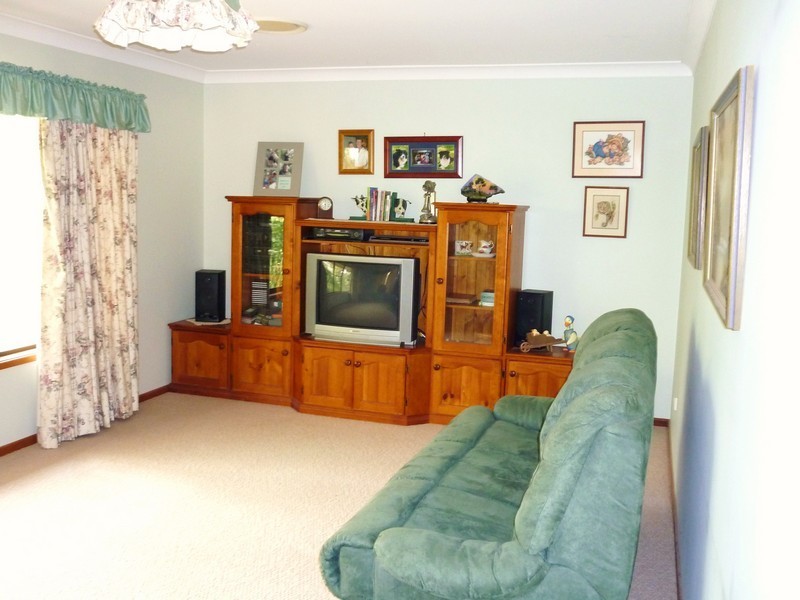 76 Waterside Drive, Wamuran QLD 4512