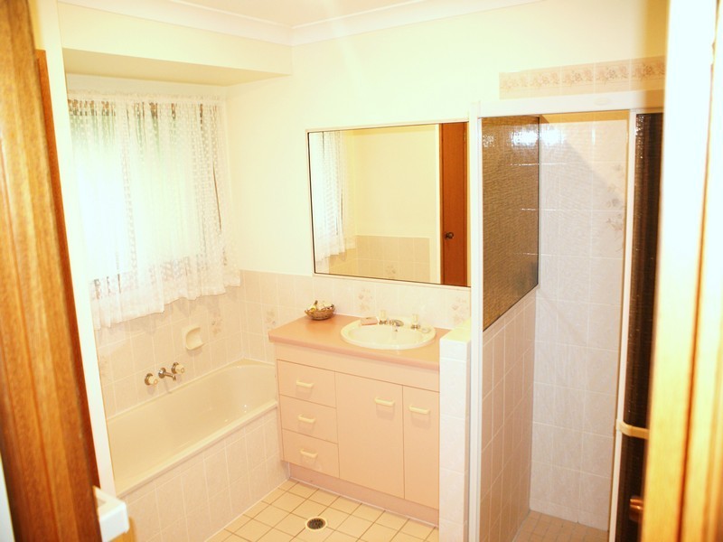 76 Waterside Drive, Wamuran QLD 4512