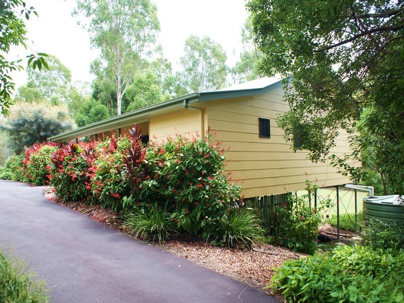 76 Waterside Drive, Wamuran QLD 4512