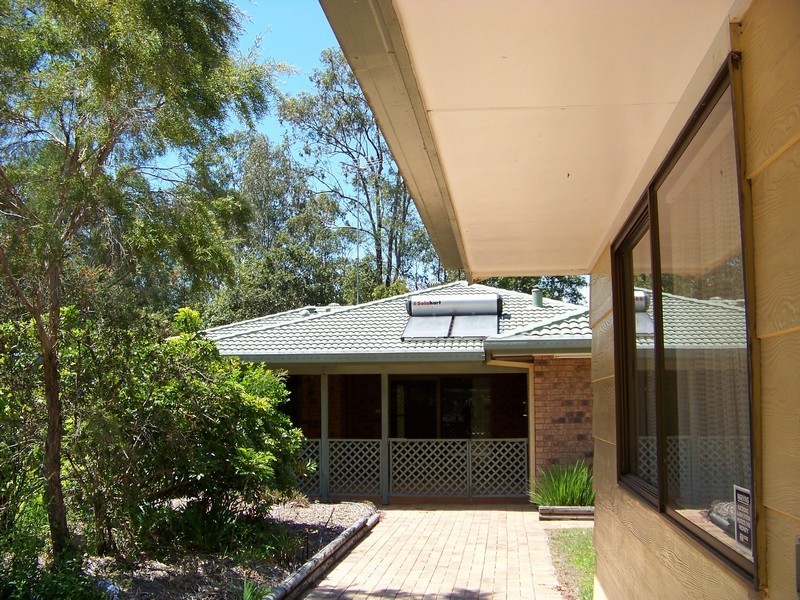 76 Waterside Drive, Wamuran QLD 4512