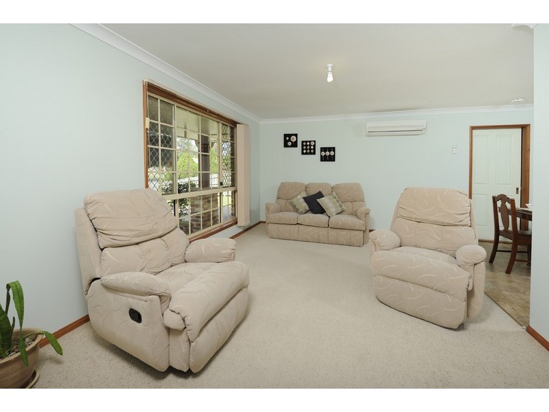 25 Parkridge Avenue, Upper Caboolture QLD 4510