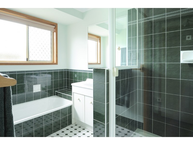 25 Parkridge Avenue, Upper Caboolture QLD 4510