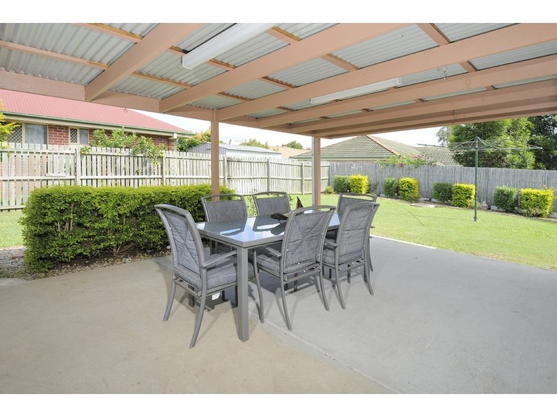 25 Parkridge Avenue, Upper Caboolture QLD 4510