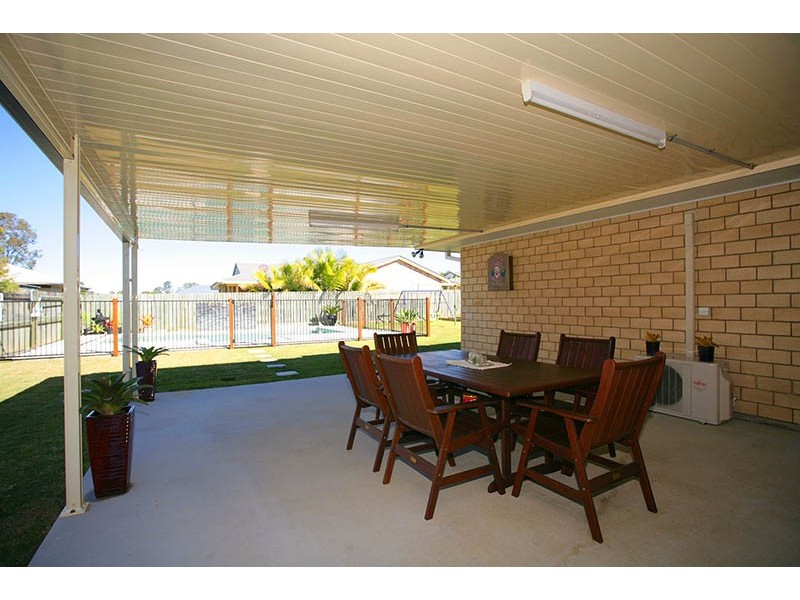 18 Compass Street, Caboolture South QLD 4510