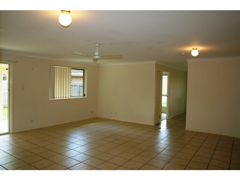 33  Glenn Street, Morayfield QLD 4506