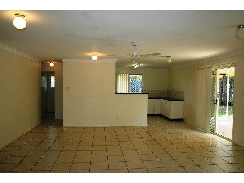 33  Glenn Street, Morayfield QLD 4506
