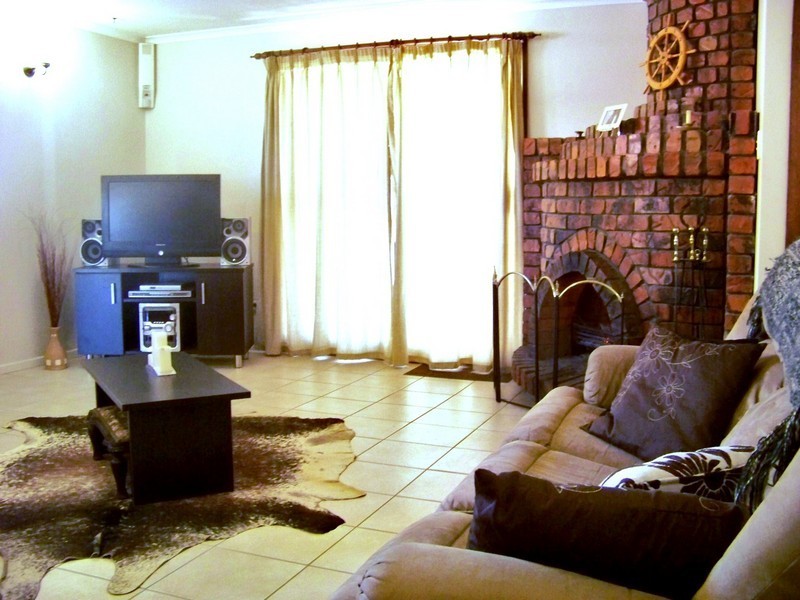 13 Lindwall Street, Caboolture QLD 4510