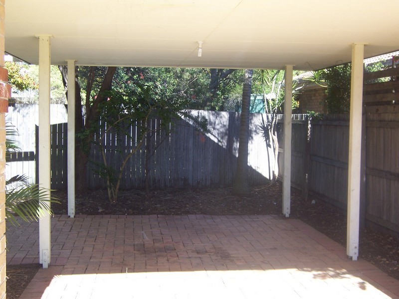 13 Riviera Court, Morayfield QLD 4506