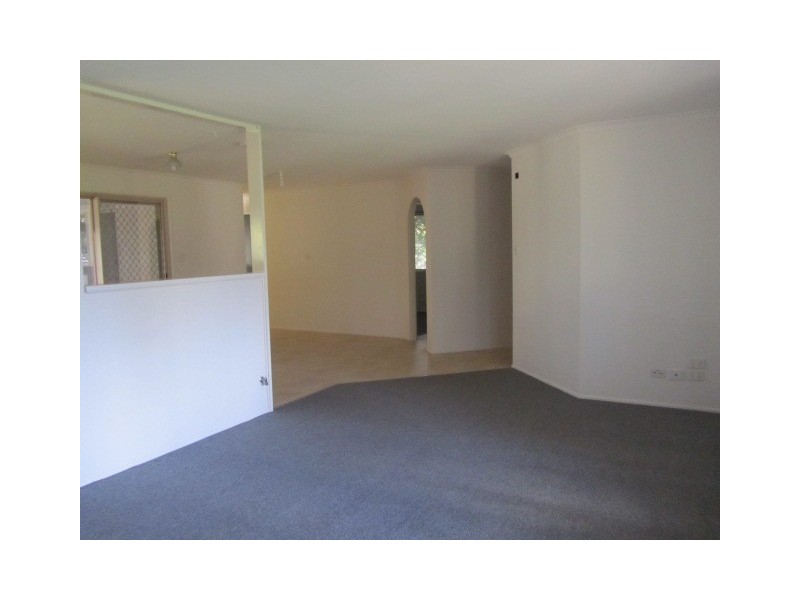 2 Maria Court, Morayfield QLD 4506