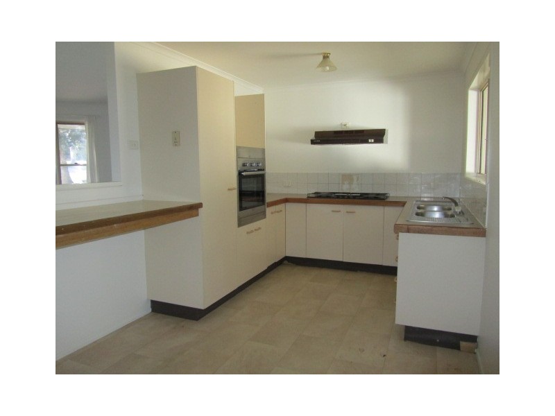 2 Maria Court, Morayfield QLD 4506
