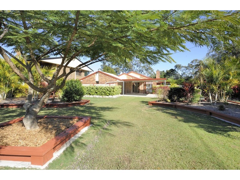 64 Lesley Avenue, Caboolture QLD 4510